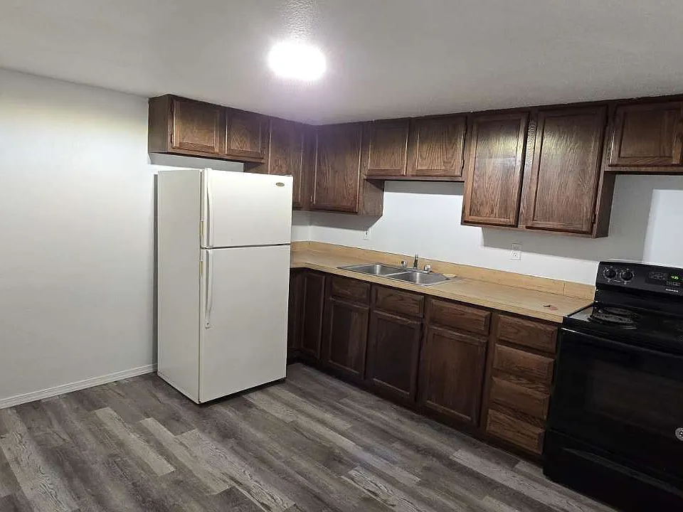 202 High St #204-B