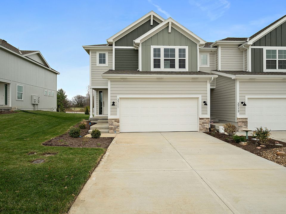 1st image of 3711 SW Walsh Dr #7a