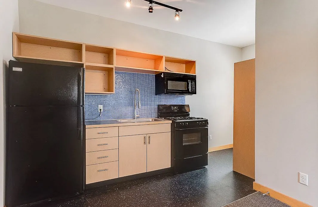 3419 Nicollet Avenue — Photo 2