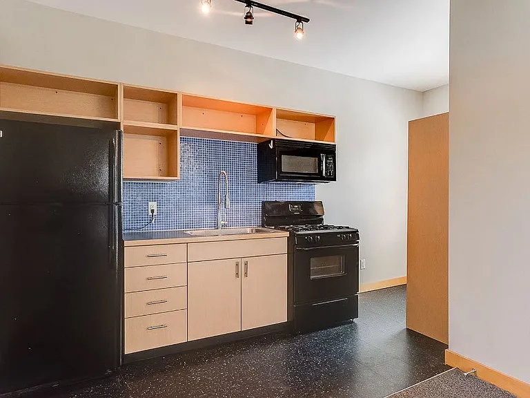 3419 Nicollet Avenue — Photo 2
