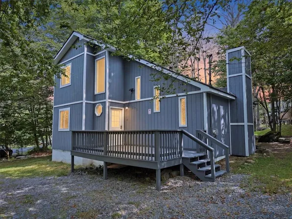 9318 Fairmount Way, Tobyhanna, PA 18466