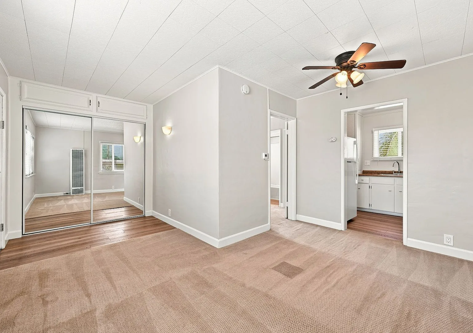 1115 E. Ocean Avenue — Photo 2
