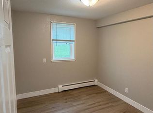 4779 NW 62nd Ave APT 7, Johnston, IA 50131