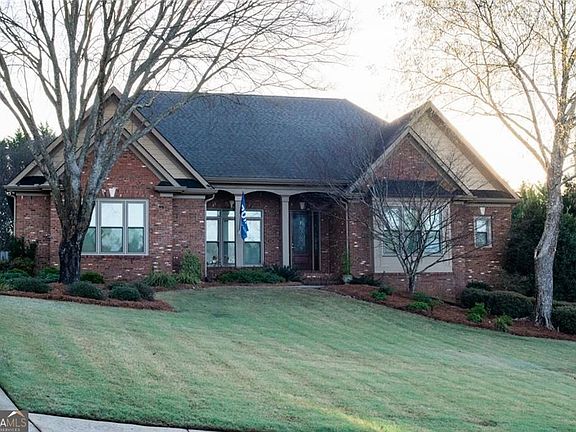 4th image of 558 Sterling Water Dr