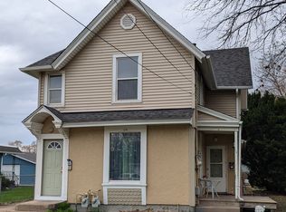 1214 Jackson St #2, Rockford, IL 61107