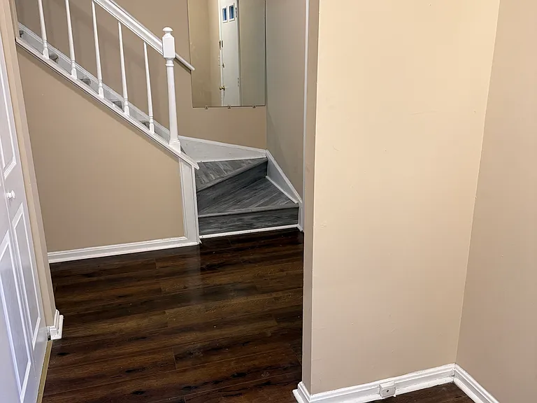9226 Weathervane Pl — Photo 2