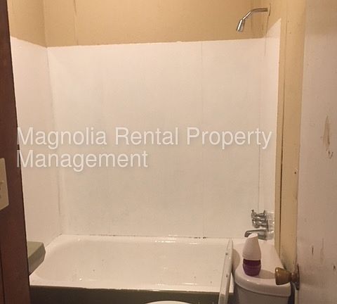 4th image of 4126 E Croft Cir #C