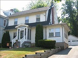 2nd image of 31 Cumberland Ave