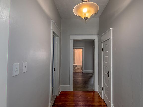 3rd image of 104 W Cleveland Ave