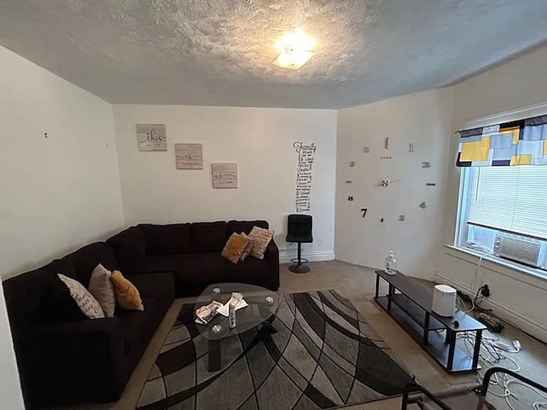 108 Craighead St — Photo 4