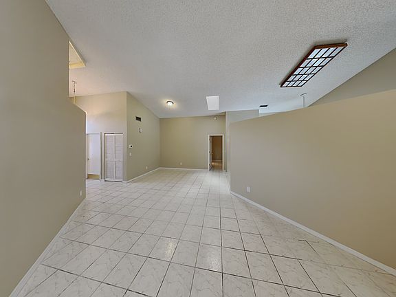 5th image of 5323 NW 53rd St