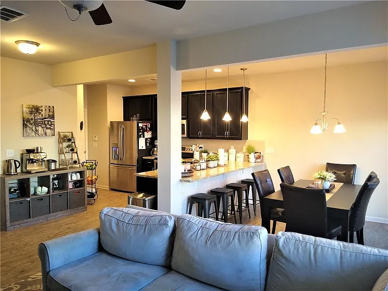 1575 Brookmere Way — Photo 2