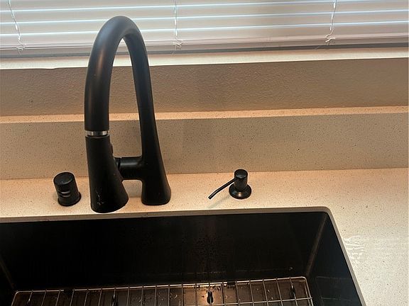 4th image of 1126 E Arcadia Ct #1126C