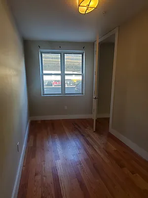 Rented by Sharpstone Realty LLC | media 2