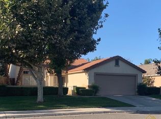 7118 Rogue River Dr, Bakersfield, CA 93313
