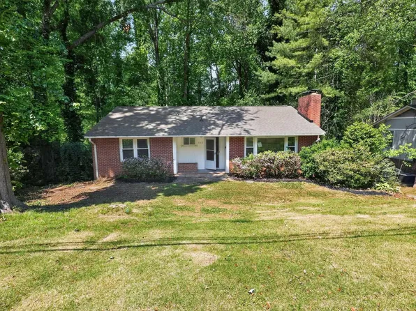 112 Applewood Ln, Spartanburg, SC 29307