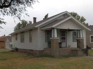 664 E Wisconsin St NE, Russell, KS 67665