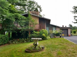 60 Brendon Hill Rd, Scarsdale, NY 10583