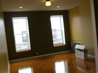 1724 Grove St, Flushing, NY 11385