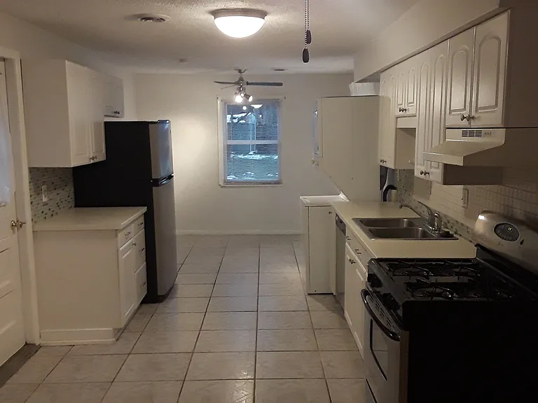 3214 Birch Row Dr — Photo 1