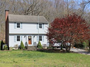 36 Stonybrook Rd, Gales Ferry, CT 06335