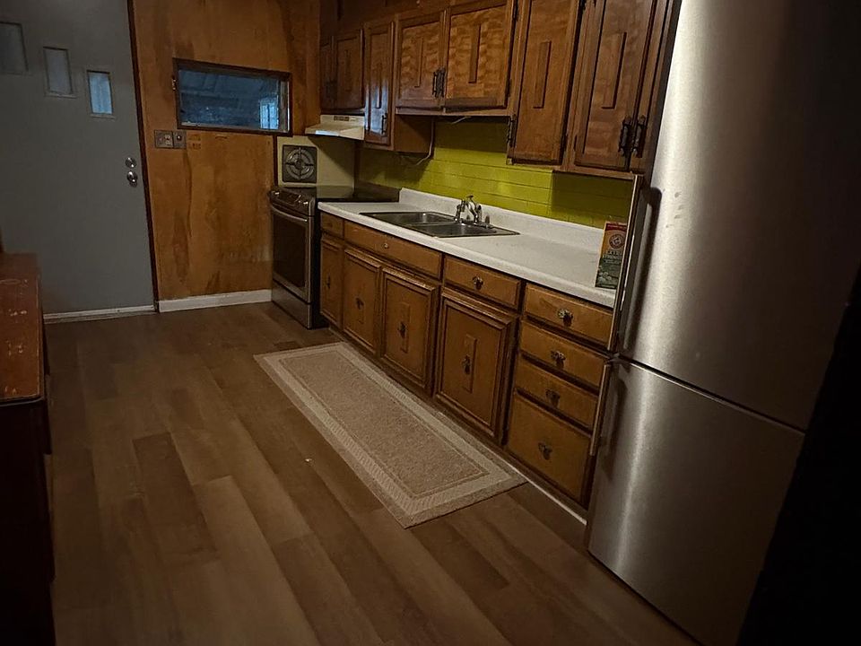 1st image of 1557 Cotton St #2