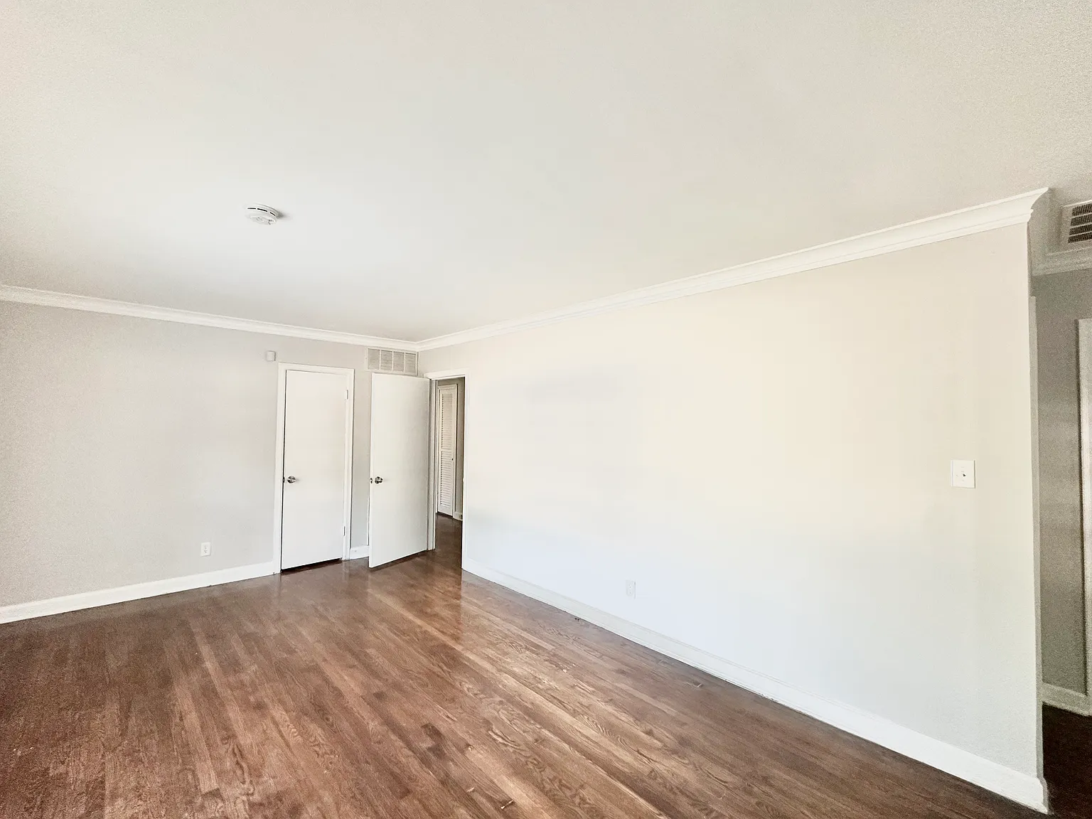 3 bed, 1332 sqft, $1,500 — Photo 4