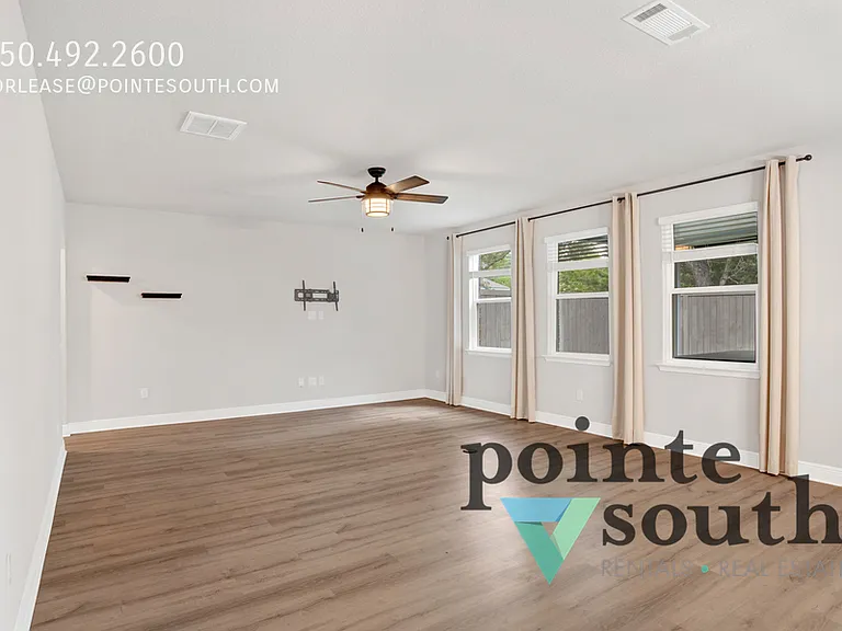 4809 Fish Hawk Ct — Photo 4