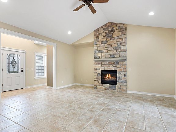 3rd image of 3311 83rd Ave NE