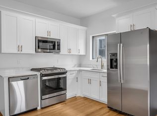 44 Dana St #6, Somerville, MA 02145