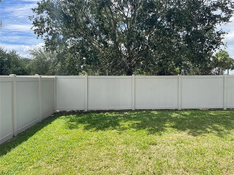 3560 Pixie Ln — Photo 35
