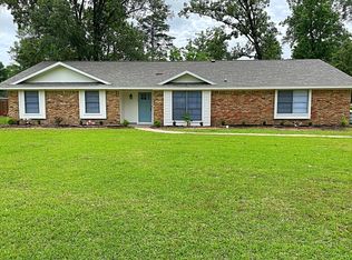 119 Pinevale Way, Sour Lake, TX 77659