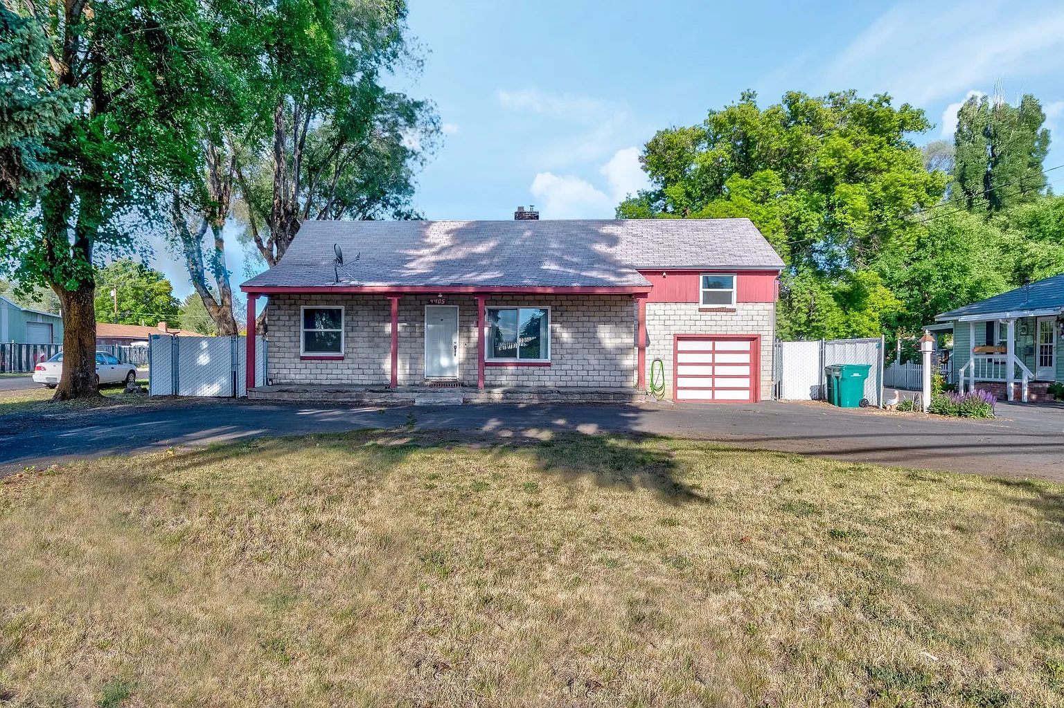 4405 Summers Ln photo 1
