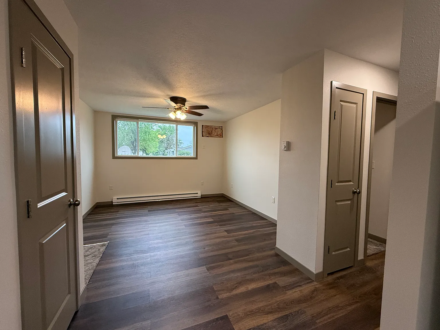 2 bed, $850 — Photo 3