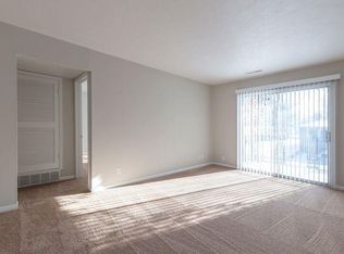 11004 Lamp St #19, Omaha, NE 68154