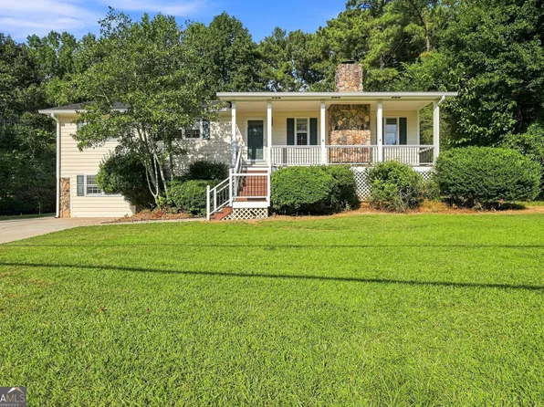 6784 Galts Ferry Rd, Acworth, GA 30102