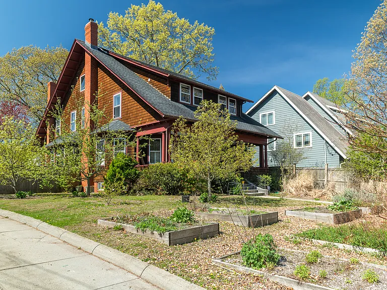 Wheeler Ave — Photo 2