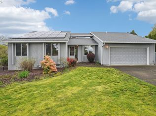 22735 SE Naomi Dr, Damascus, OR 97089