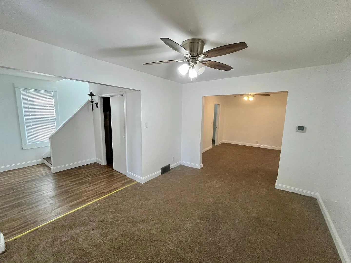 4 Bedroom Single Family House in JC — Photo 2