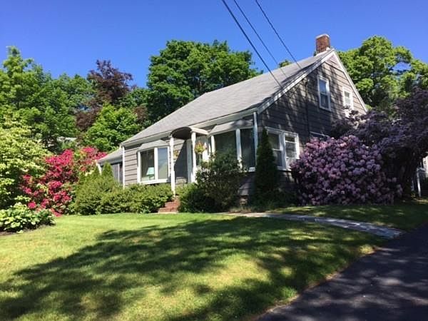1st image of 212 Elm St