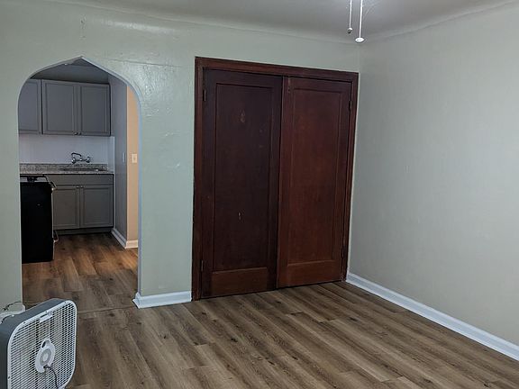 4th image of 836-838 8th St Unit 3-6-7