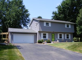 8808 Sheffield Dr, Belvidere, IL 61008