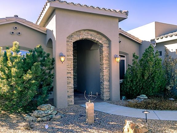 3rd image of 7916 Victoria Dr NW