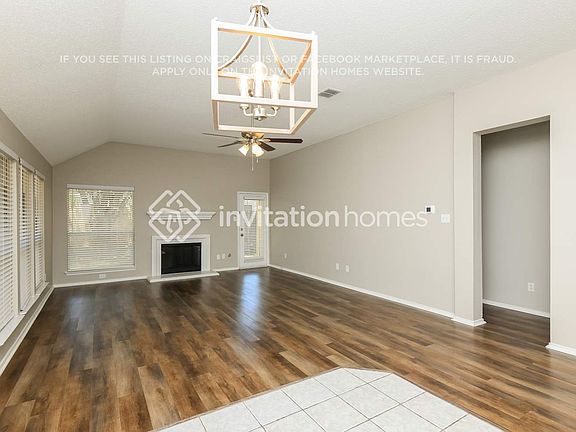 3rd image of 4913 Orchid Dr