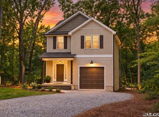 604 Tanglewood Dr, Bracey, VA 23919
