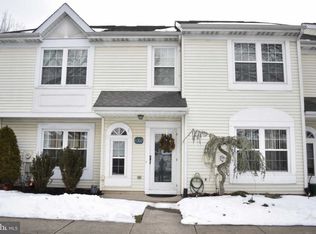 6302 Rolling Hill Dr, North Wales, PA 19454