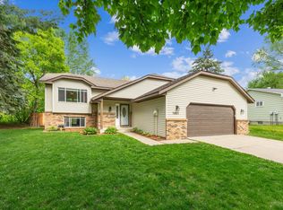 7821 74th St S, Cottage Grove, MN 55016