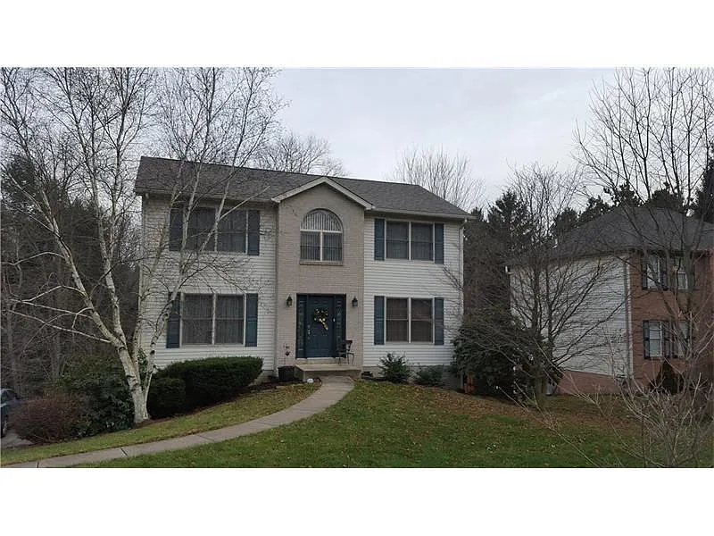 116 Pinebrook Dr photo 1