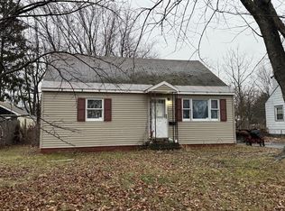 36 Vest Haven Dr, Burlington, VT 05408