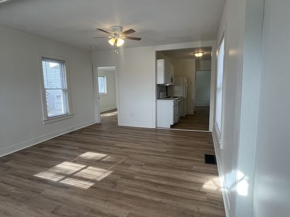 331 N Ferry St, Grand Haven, MI 49417